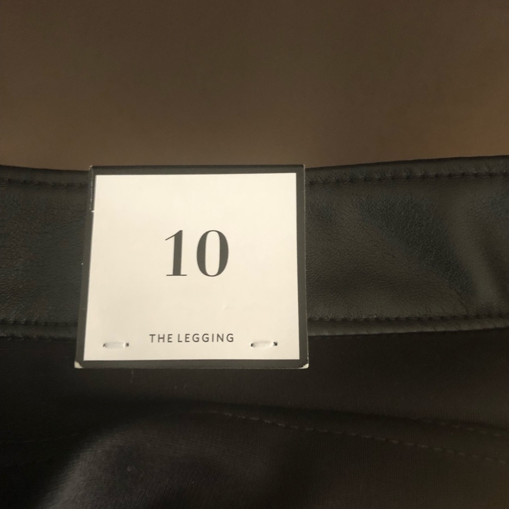 Vegan leather leggings black